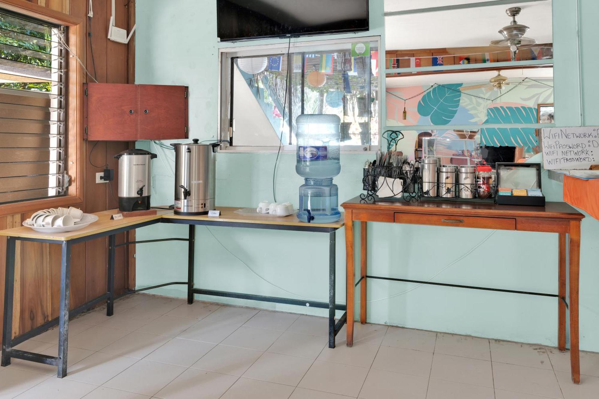 Drift Inn Cayo Santa Elena Buitenkant foto