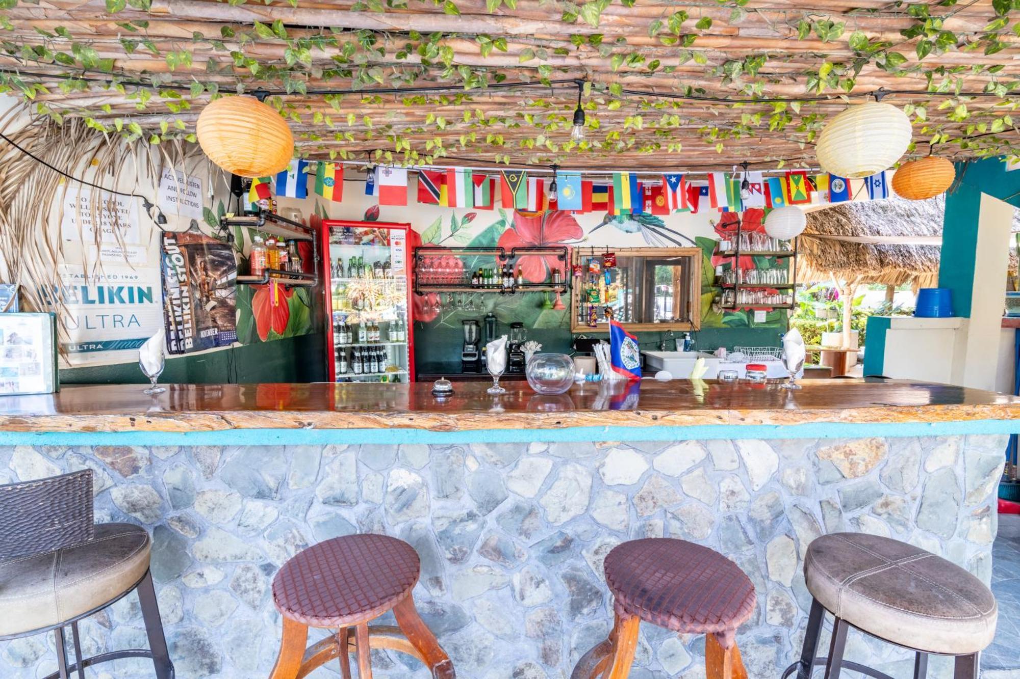 Drift Inn Cayo Santa Elena Buitenkant foto